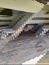 Apartamento na Praia das toninhas Condomínio Riviera Azul