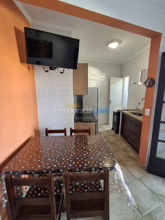 Casa para aluguel de temporada em Ubatuba (Praia das Toninhas)