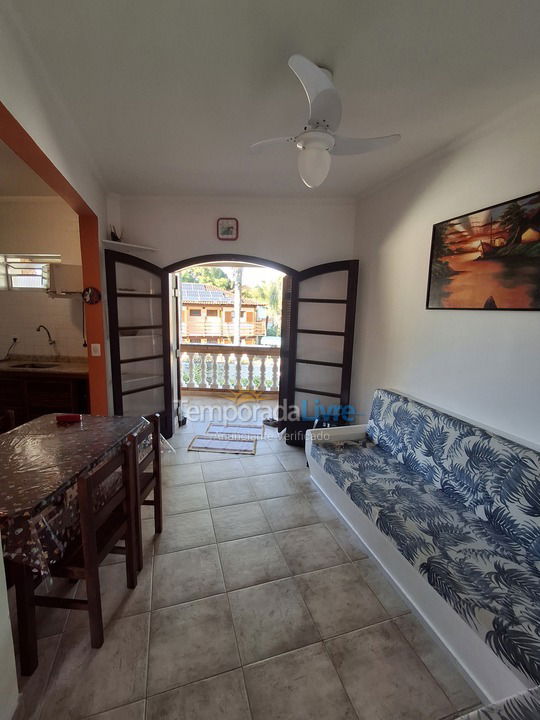Casa para aluguel de temporada em Ubatuba (Praia das Toninhas)