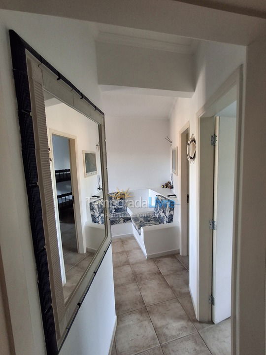 Casa para aluguel de temporada em Ubatuba (Praia das Toninhas)