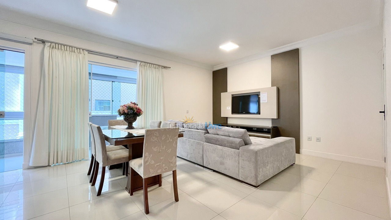 Apartamento para aluguel de temporada em Itapema (Meia Praia)