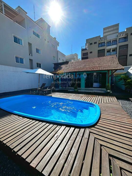 Casa para aluguel de temporada em Bombinhas (Mariscal)