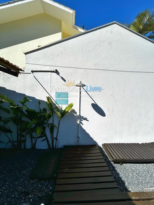Casa para aluguel de temporada em Bombinhas (Mariscal)