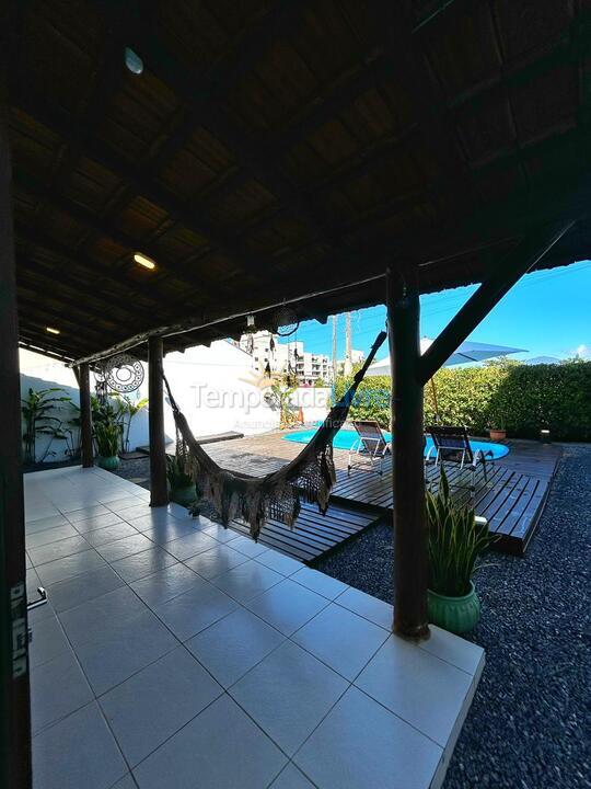 Casa para aluguel de temporada em Bombinhas (Mariscal)