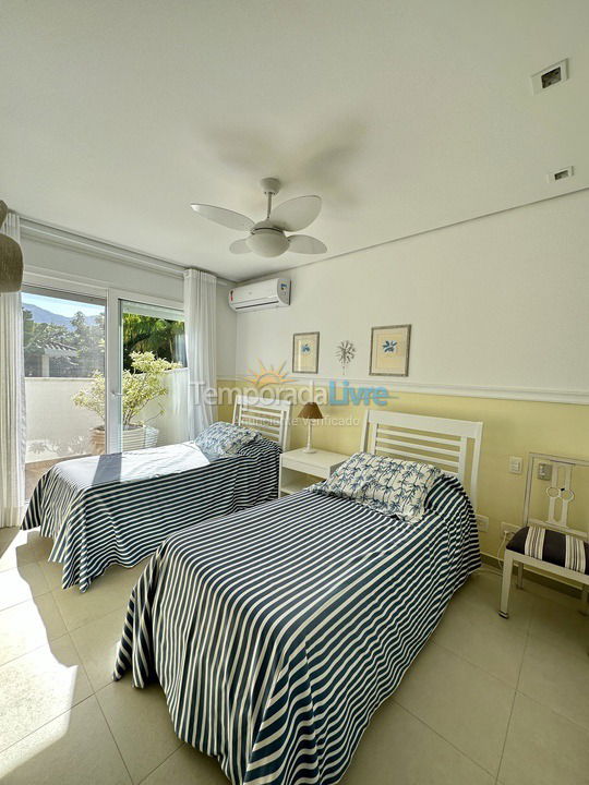 House for vacation rental in São Sebastião (244)