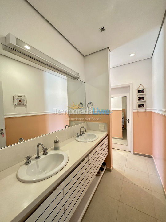 House for vacation rental in São Sebastião (244)