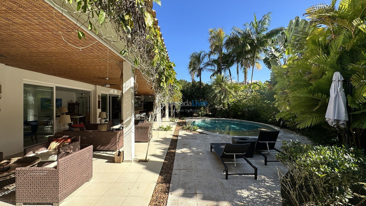 House for vacation rental in São Sebastião (244)