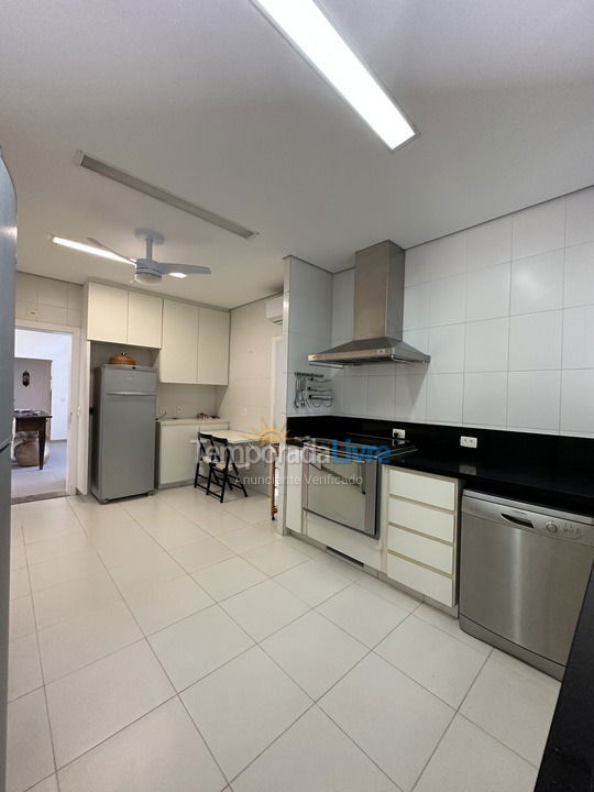 House for vacation rental in São Sebastião (244)