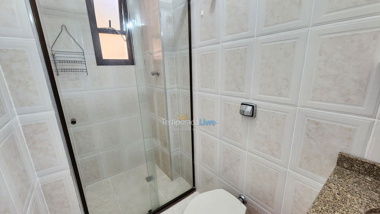 Apartamento para aluguel de temporada em Guarujá (Pitangueiras)