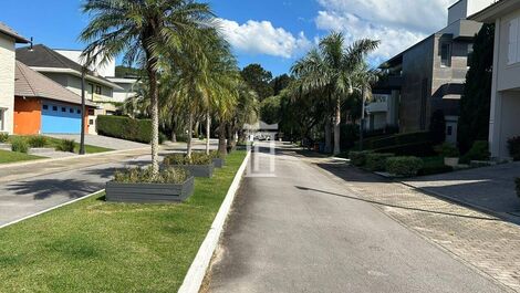 4-bedroom condominium house for vacation rentals, Jurerê