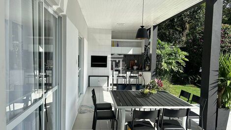 4-bedroom condominium house for vacation rentals, Jurerê