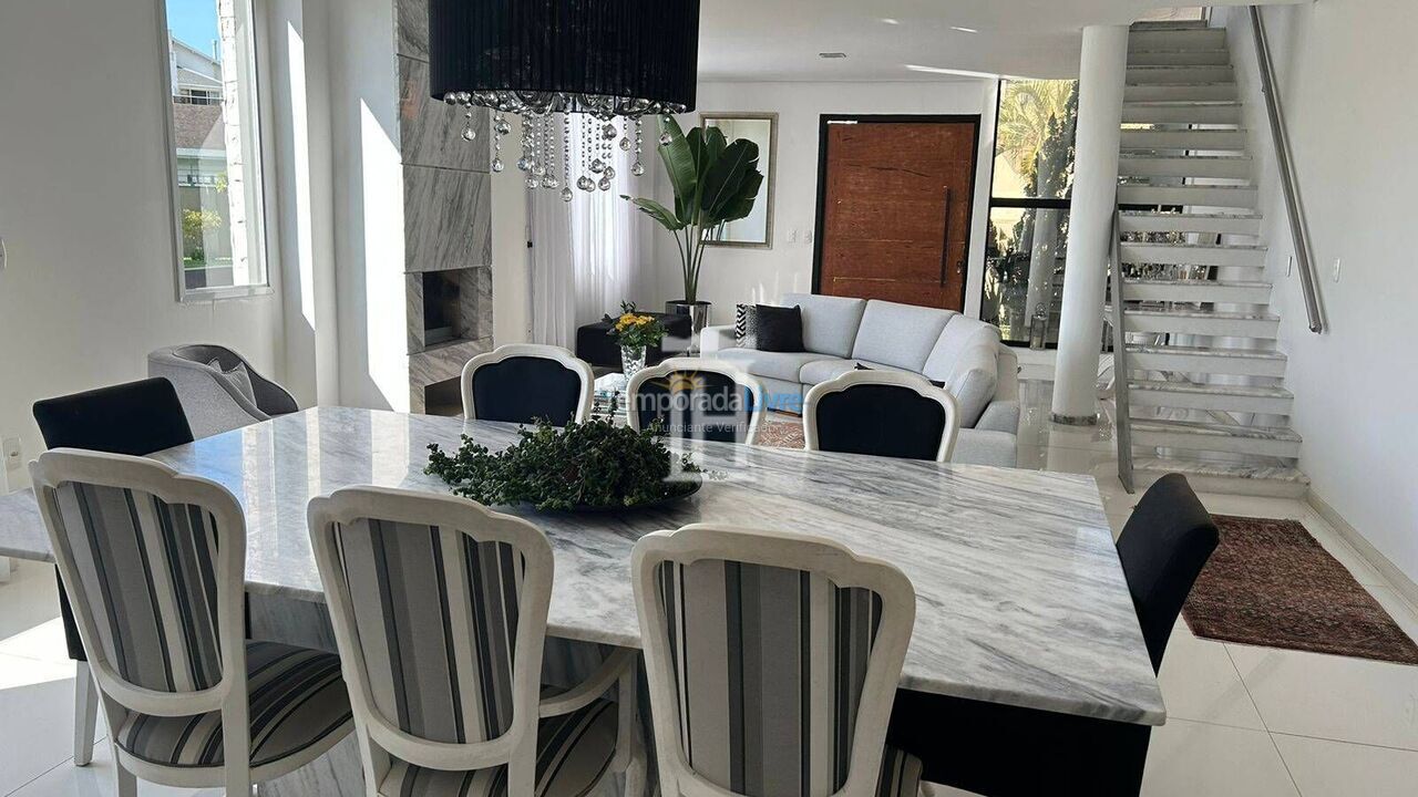 House for vacation rental in Florianopolis (Jurerê Internacional)