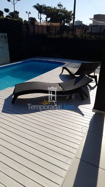 House for vacation rental in Florianopolis (Jurerê Internacional)