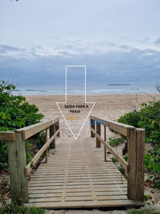 Apartamento para aluguel de temporada em Bombinhas (Canto Grande)