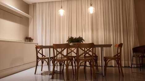 Cobertura duplex 30 metros da praia