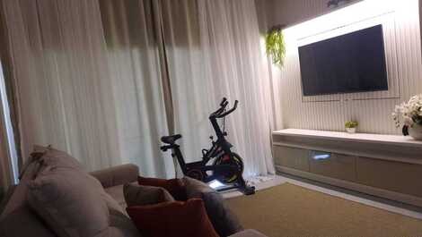Cobertura duplex 30 metros da praia