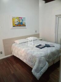 Casa com Piscina Jurerê