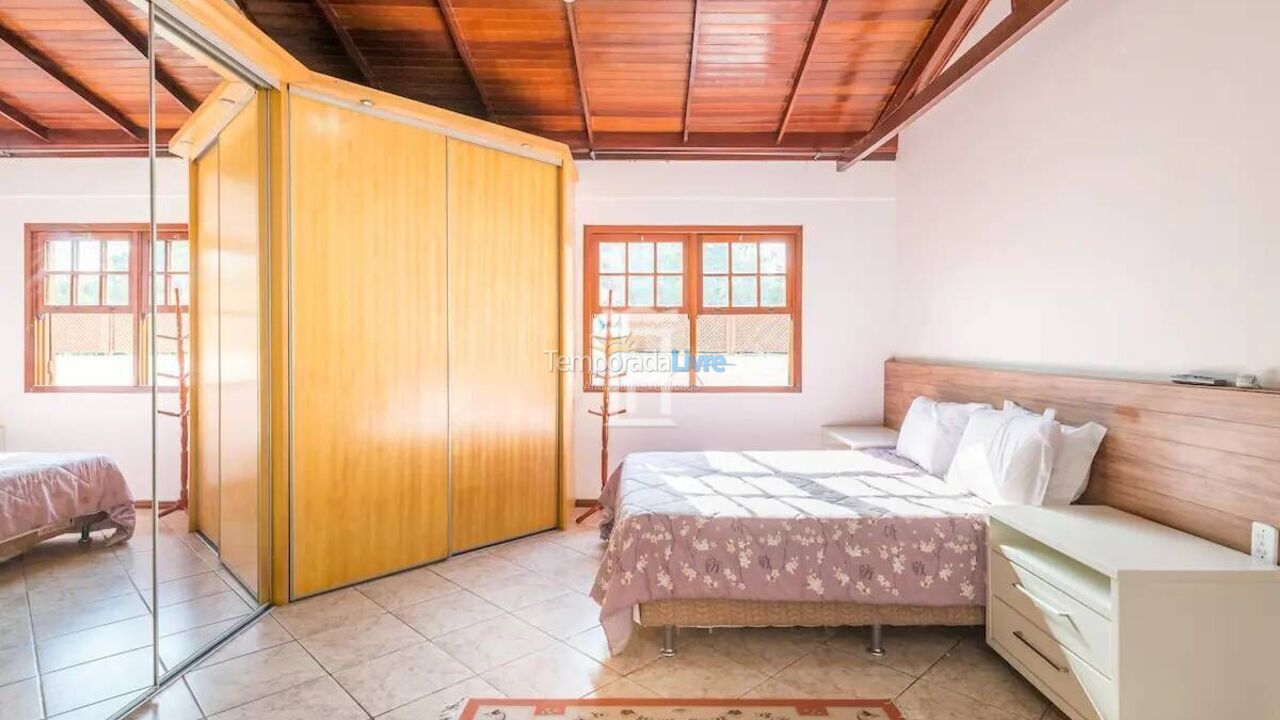House for vacation rental in Florianopolis (Jurerê Internacional)