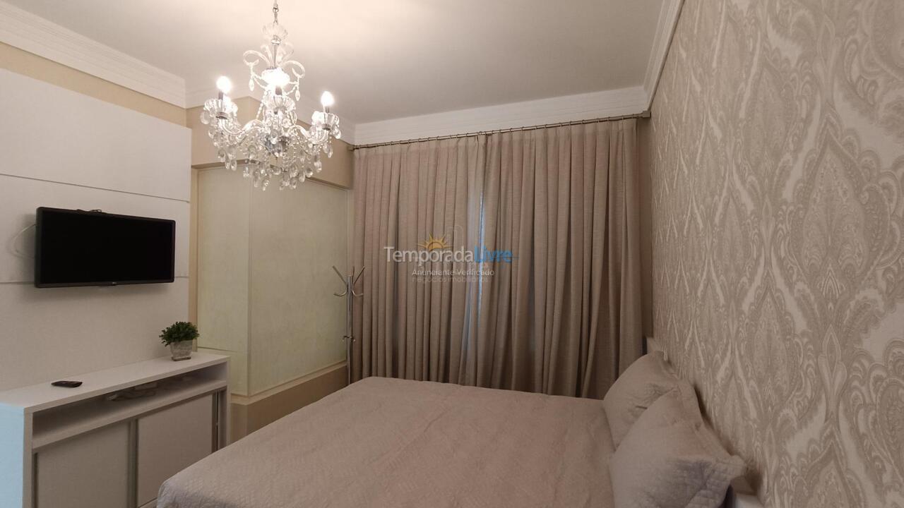 Apartment for vacation rental in Itapema (Meia Praia)