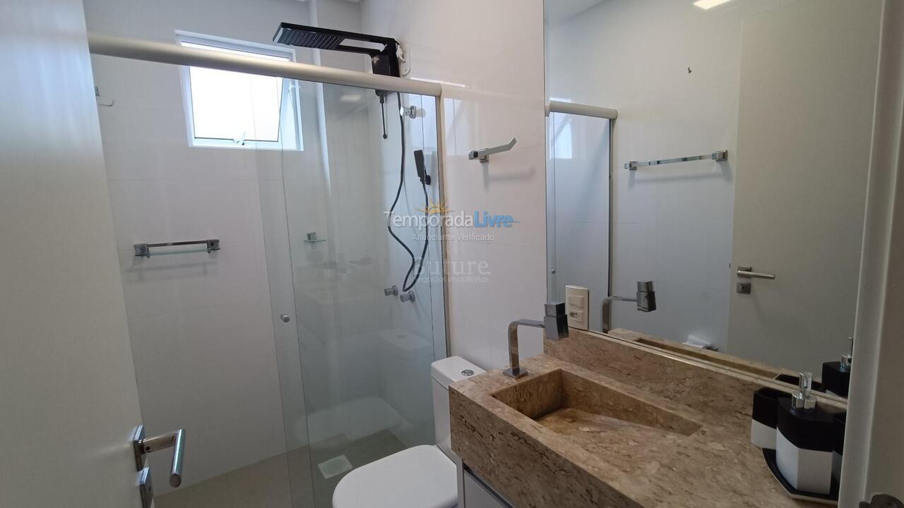 Apartment for vacation rental in Itapema (Meia Praia)