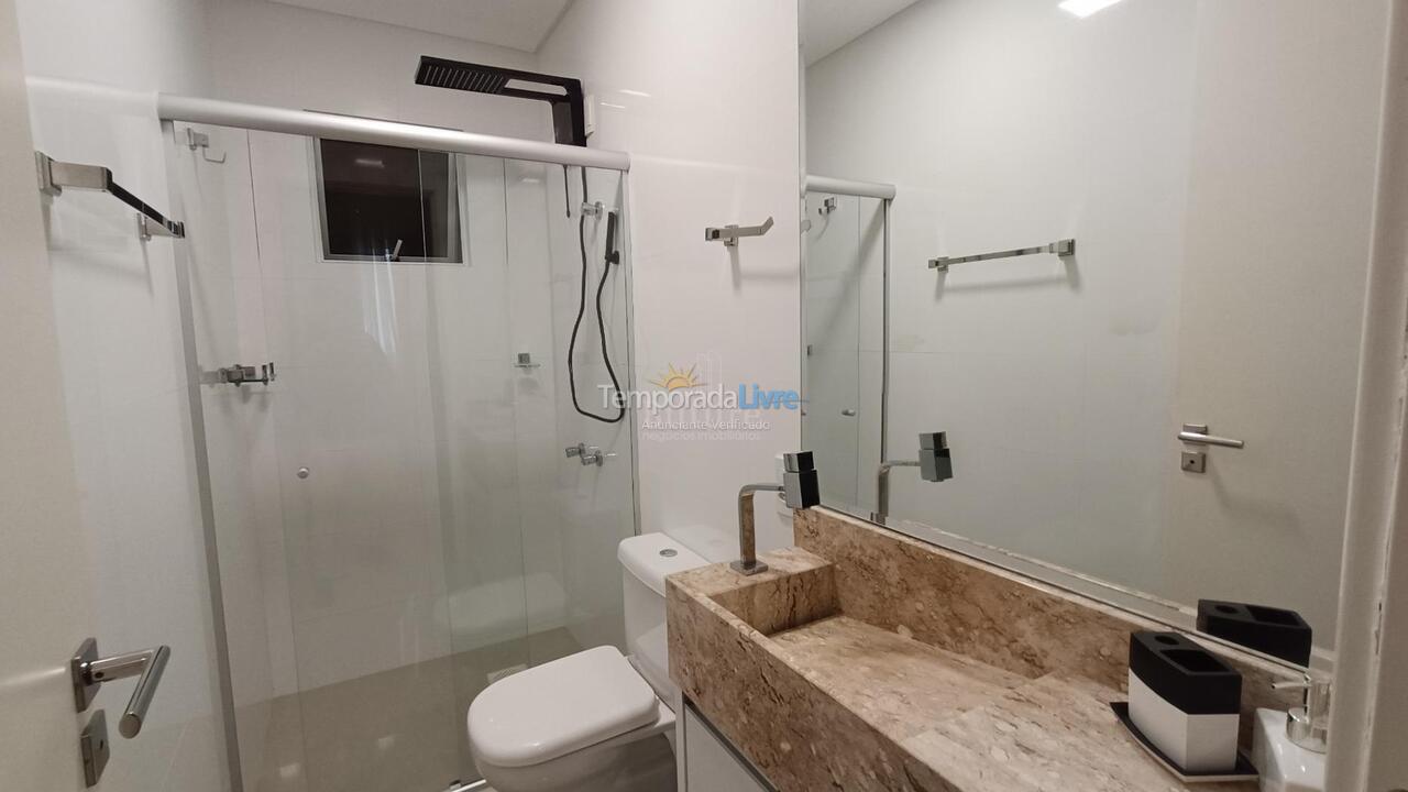 Apartment for vacation rental in Itapema (Meia Praia)