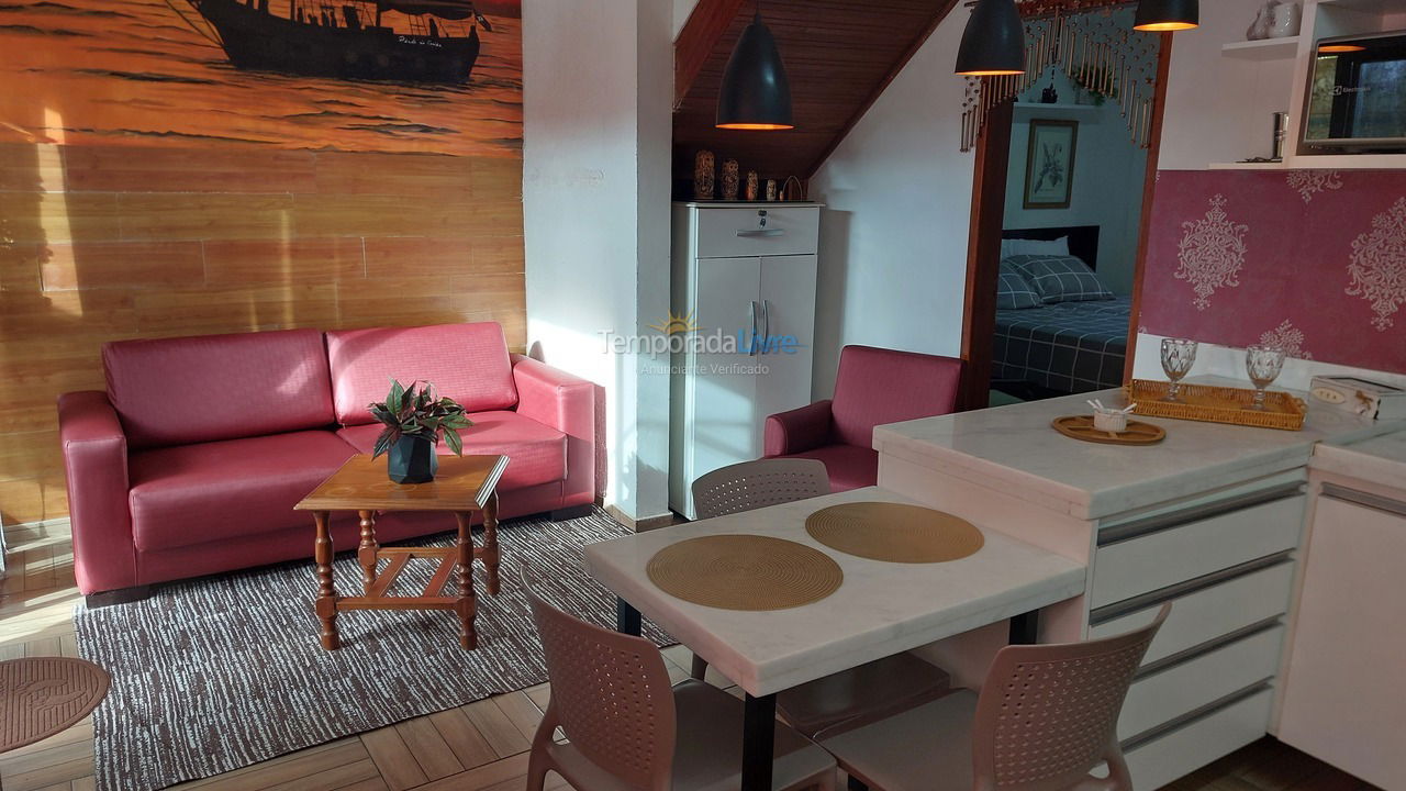 Casa para aluguel de temporada em Serra (Praia de Capuba)