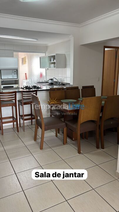 Apartamento para aluguel de temporada em Praia Grande (Guilhermina)