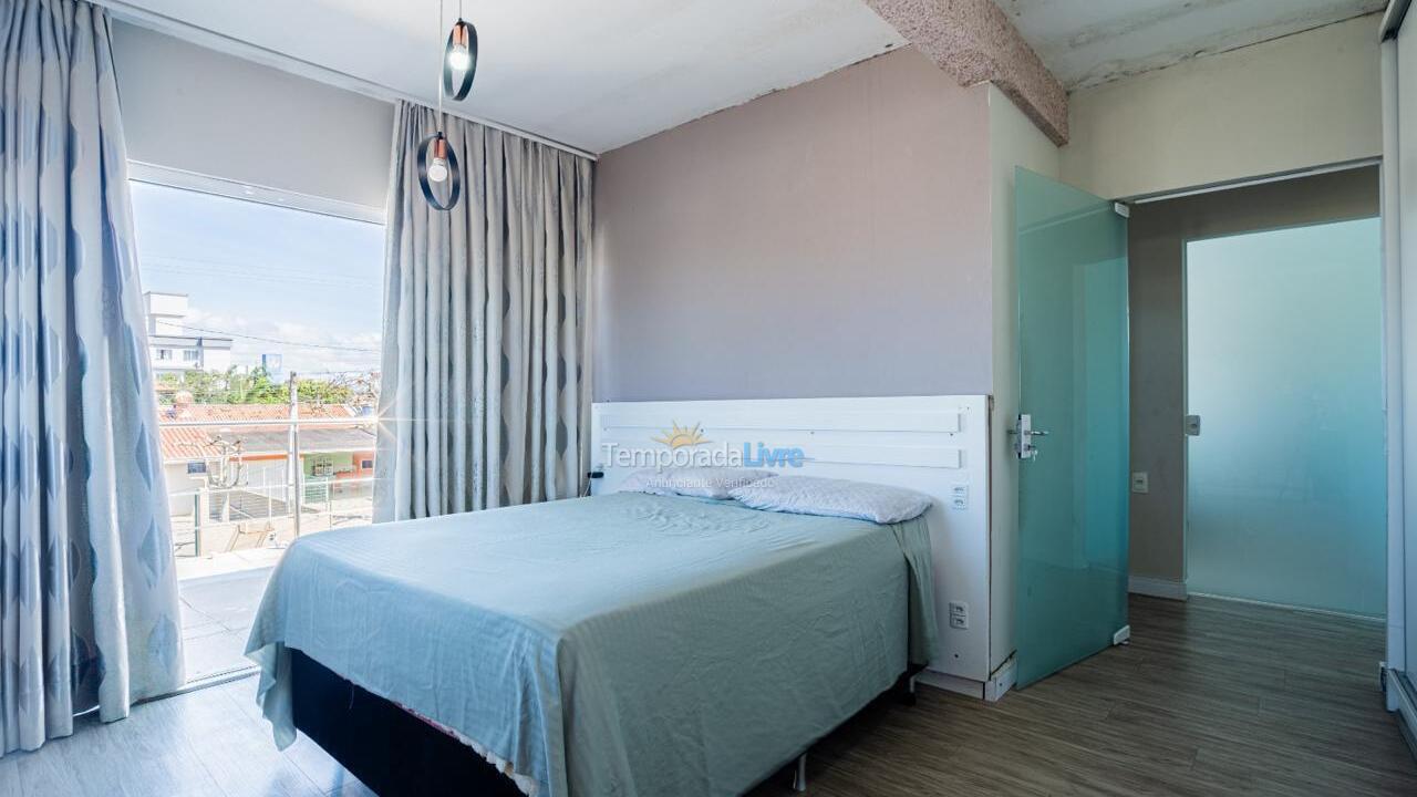 Casa para aluguel de temporada em Navegantes (Meia Praia)