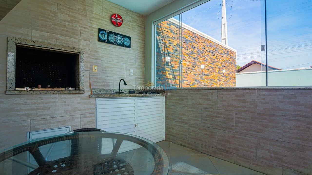 Casa para aluguel de temporada em Navegantes (Meia Praia)