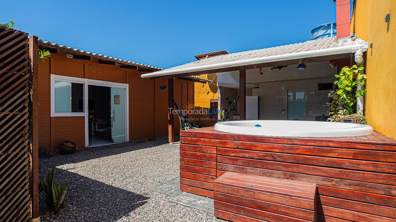 Casa para aluguel de temporada em Navegantes (Meia Praia)