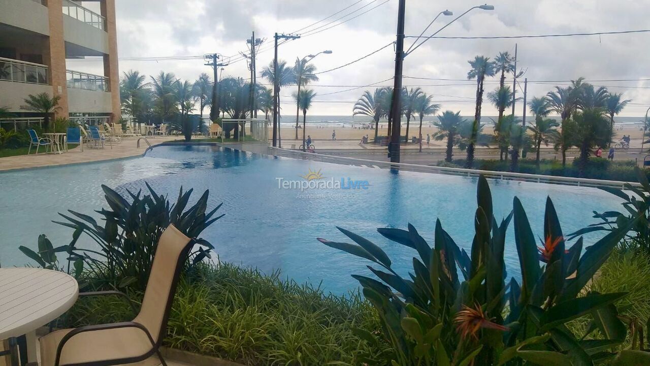 Apartamento para aluguel de temporada em Praia Grande (Guilhermina)