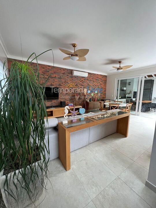 Casa para aluguel de temporada em São Sebastião (Juquehy)