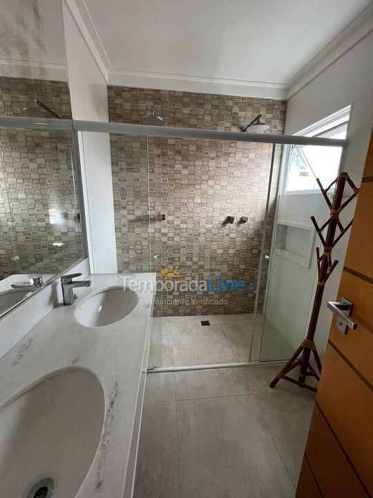 Casa para aluguel de temporada em São Sebastião (Juquehy)