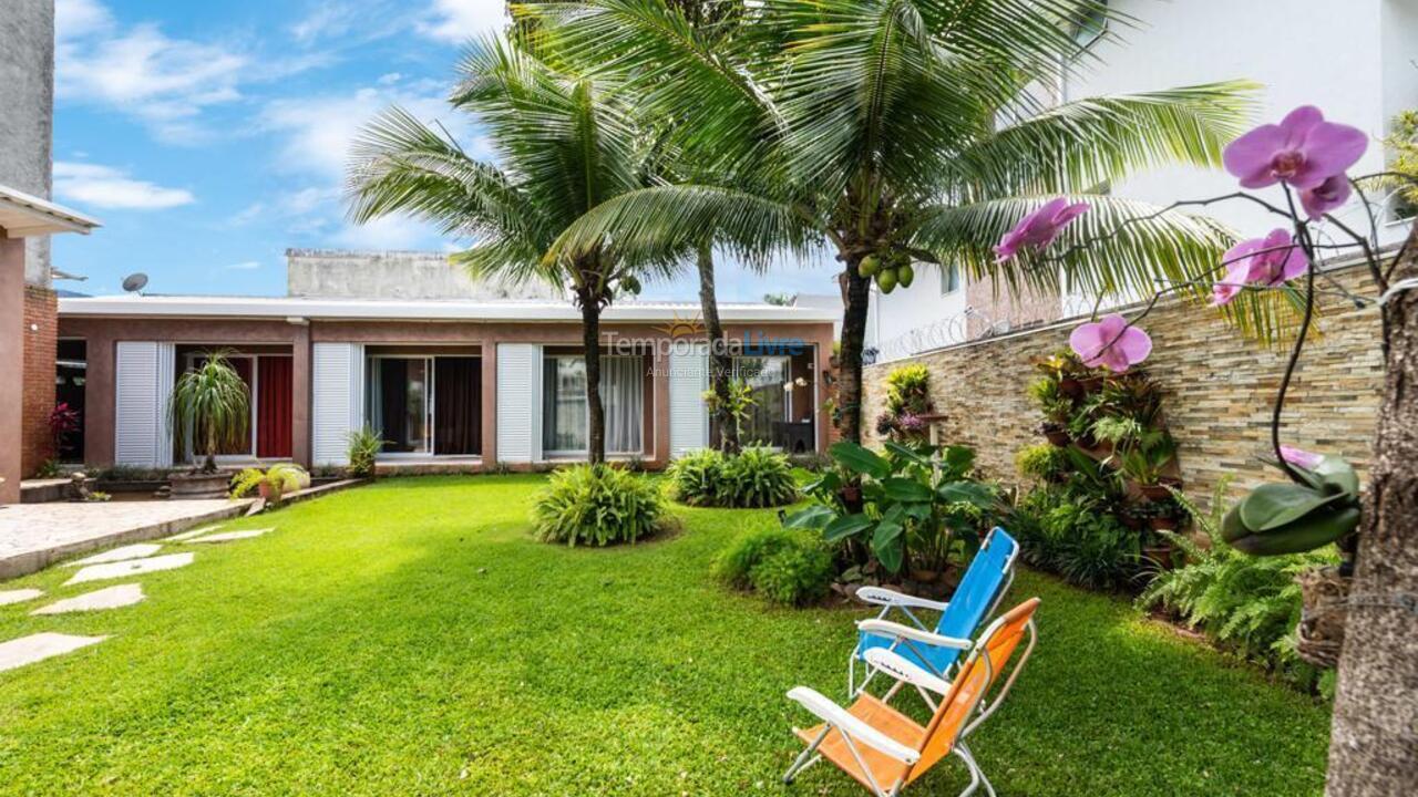 Casa para aluguel de temporada em São Sebastião (Juquehy)