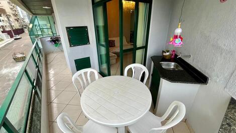 SEASIDE APARTMENT FOR 6 PEOPLE IN MEIA PRAIA