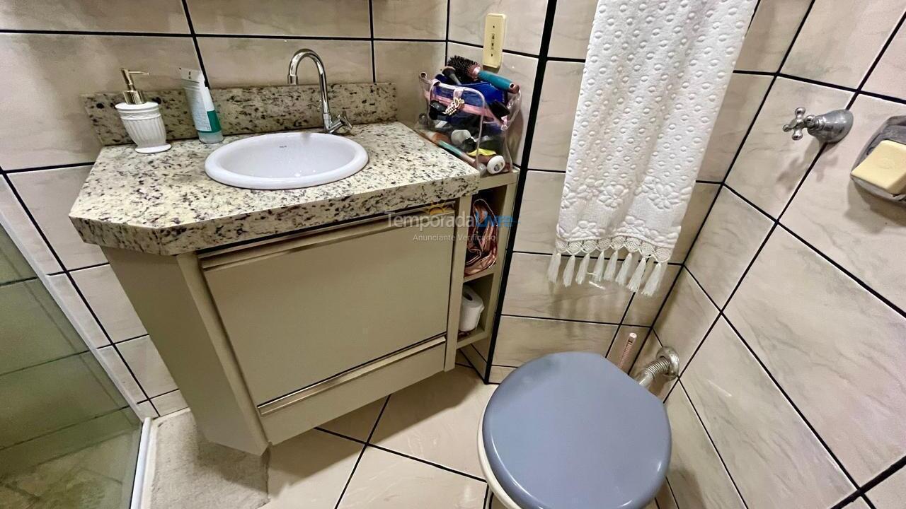 Apartment for vacation rental in Itapema (Meia Praia)