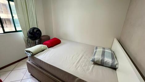 SEASIDE APARTMENT FOR 6 PEOPLE IN MEIA PRAIA