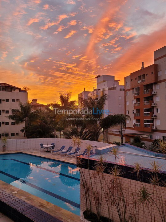 Apartamento para aluguel de temporada em Ubatuba (Praia Grande)