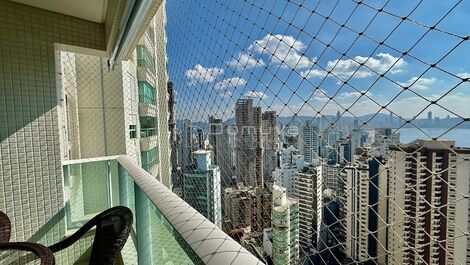 Seasonal rental of 4 bedrooms in Balneário Camboriú