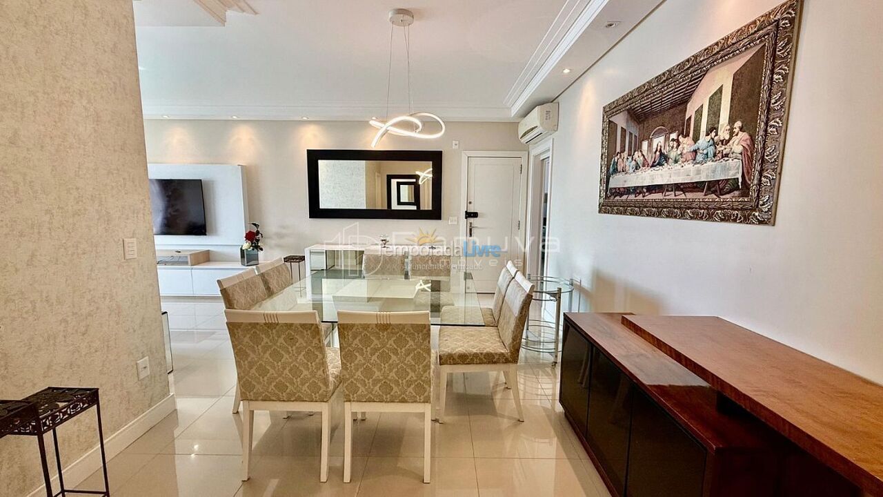 Apartment for vacation rental in Balneário Camboriú (Centro)