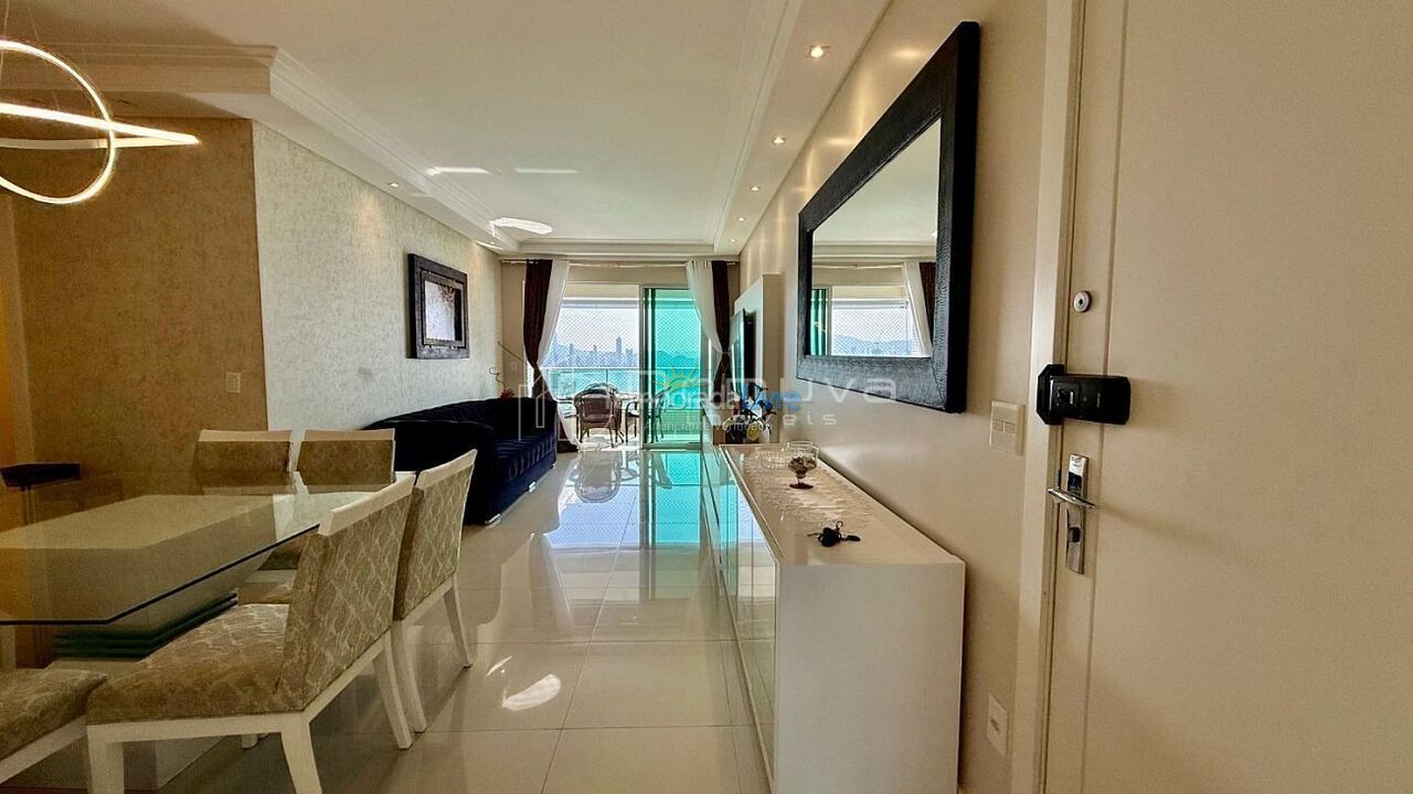 Apartment for vacation rental in Balneário Camboriú (Centro)
