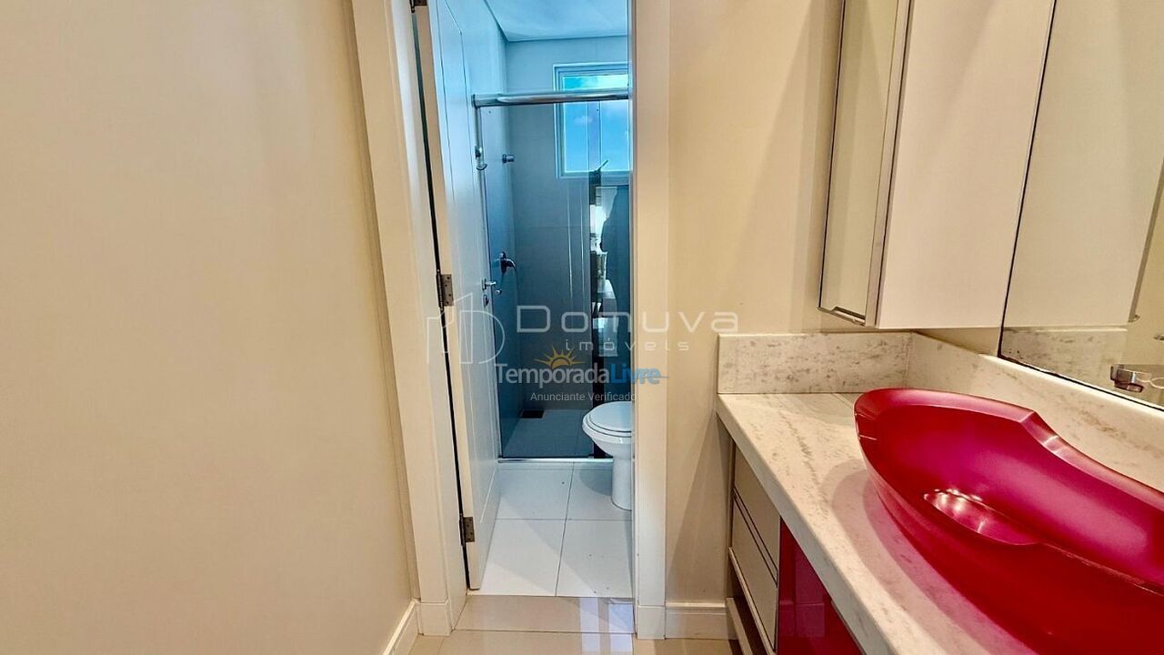 Apartment for vacation rental in Balneário Camboriú (Centro)