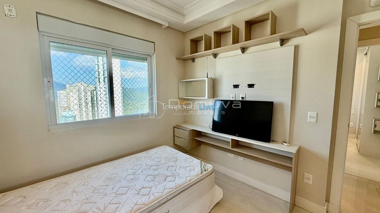 Apartment for vacation rental in Balneário Camboriú (Centro)