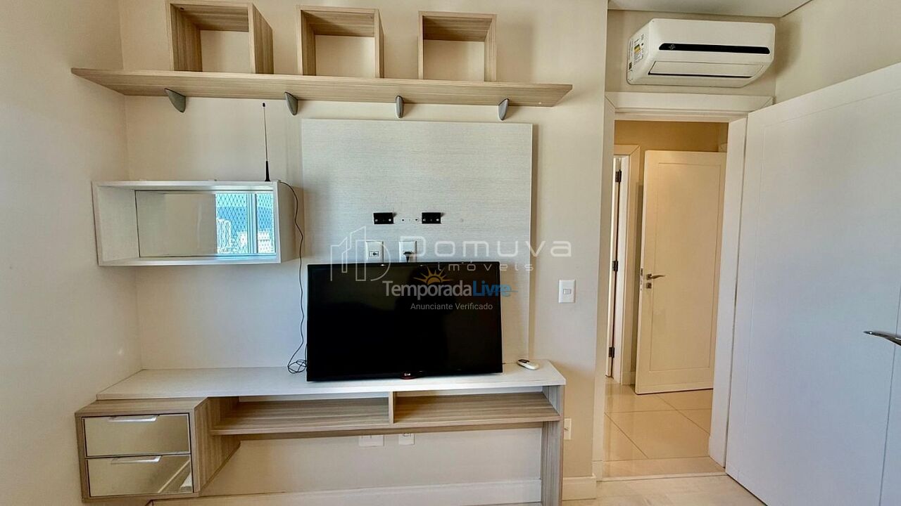 Apartment for vacation rental in Balneário Camboriú (Centro)