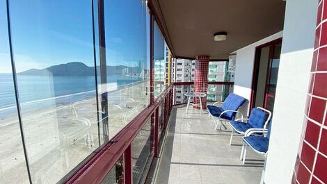Seasonal rental facing the sea with 3 suites in downtown Balneário Camboriú