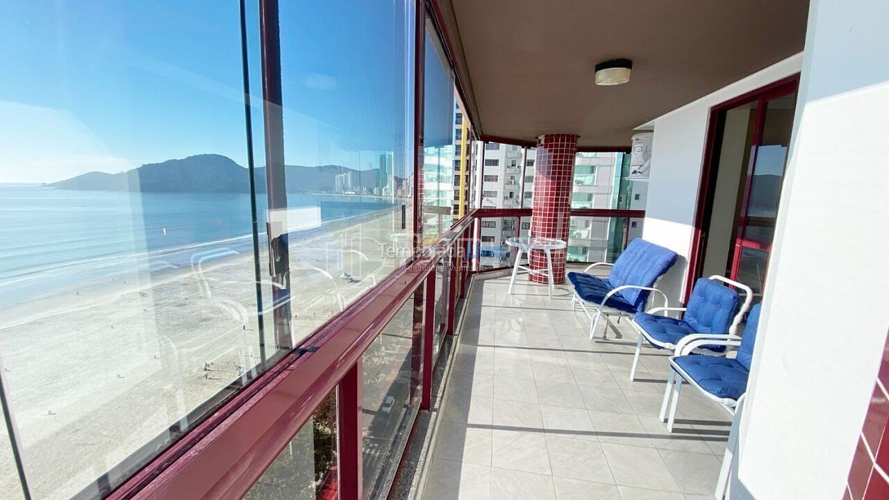 Apartment for vacation rental in Balneário Camboriú (Centro)