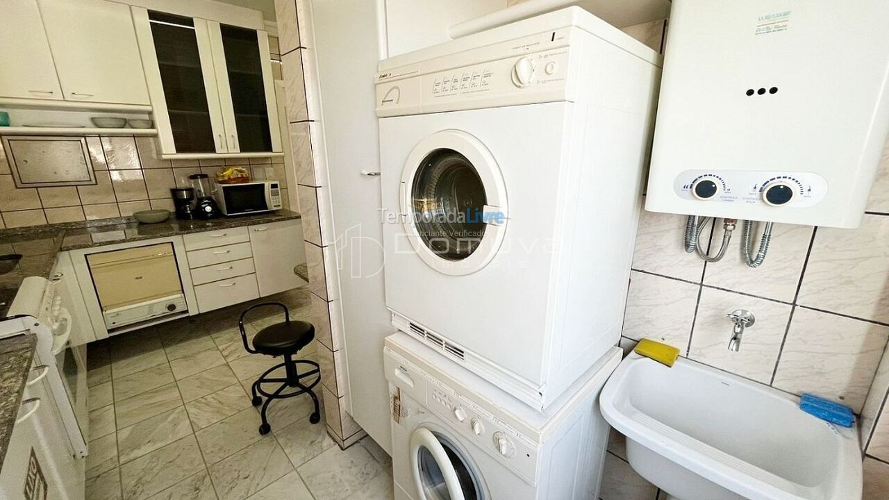 Apartment for vacation rental in Balneário Camboriú (Centro)