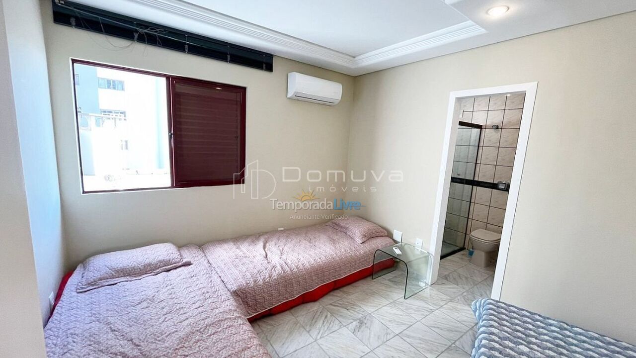 Apartment for vacation rental in Balneário Camboriú (Centro)