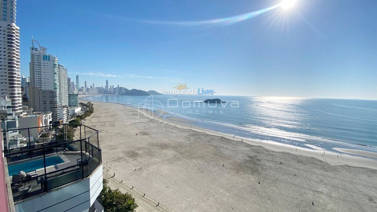 Apartment for vacation rental in Balneário Camboriú (Centro)