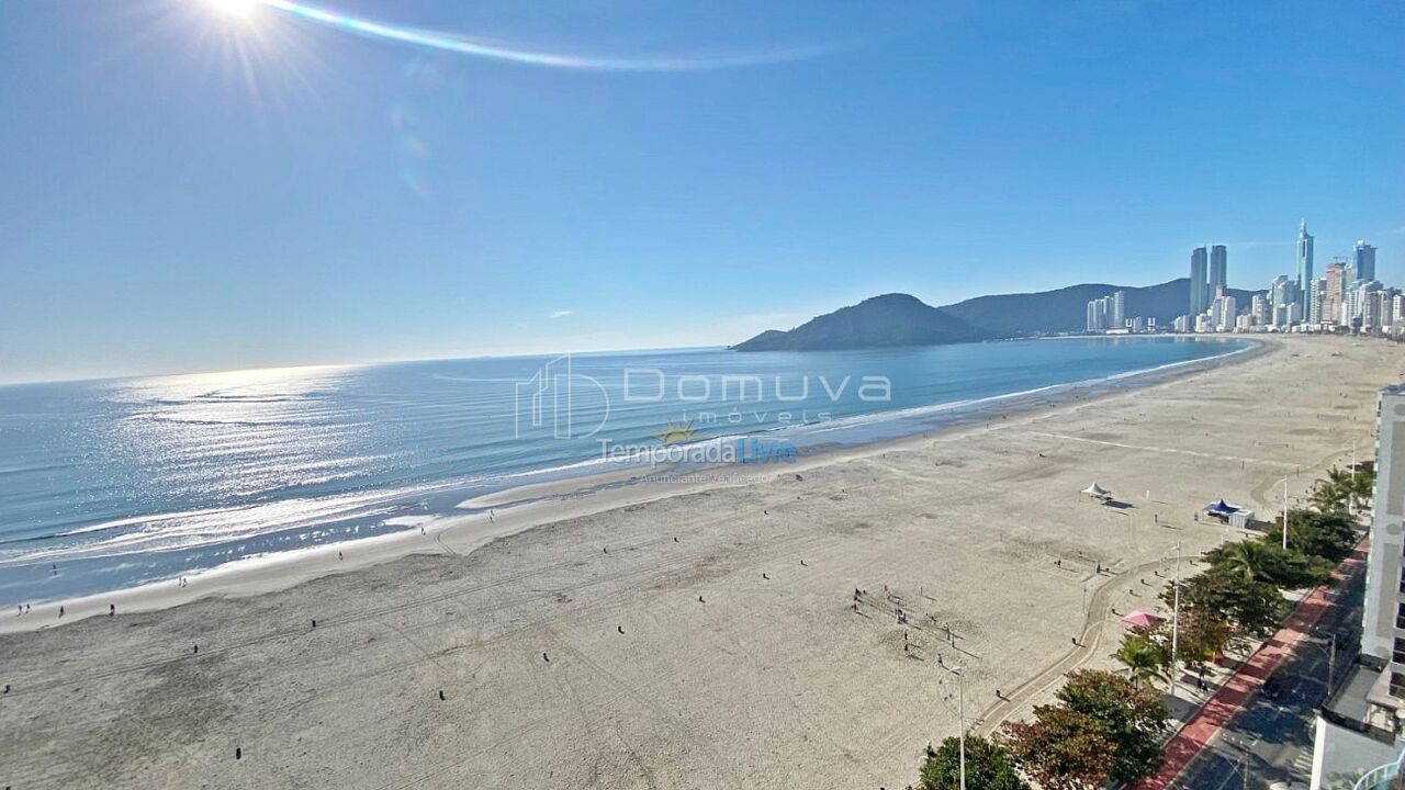 Apartment for vacation rental in Balneário Camboriú (Centro)